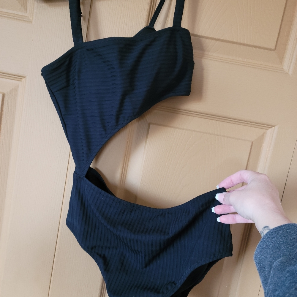 Womens Cut Out Swimsuit